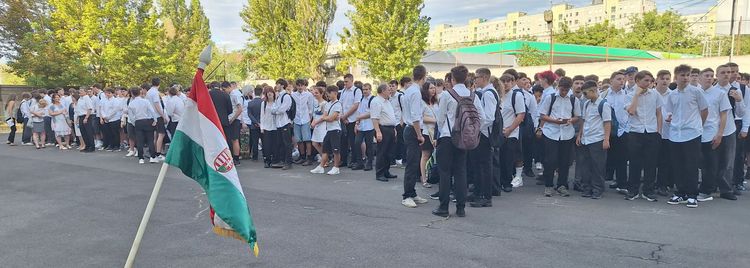 "...a 2026/2027-es tanévet megnyitom!"