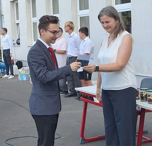 04Tanevnyito05.jpg